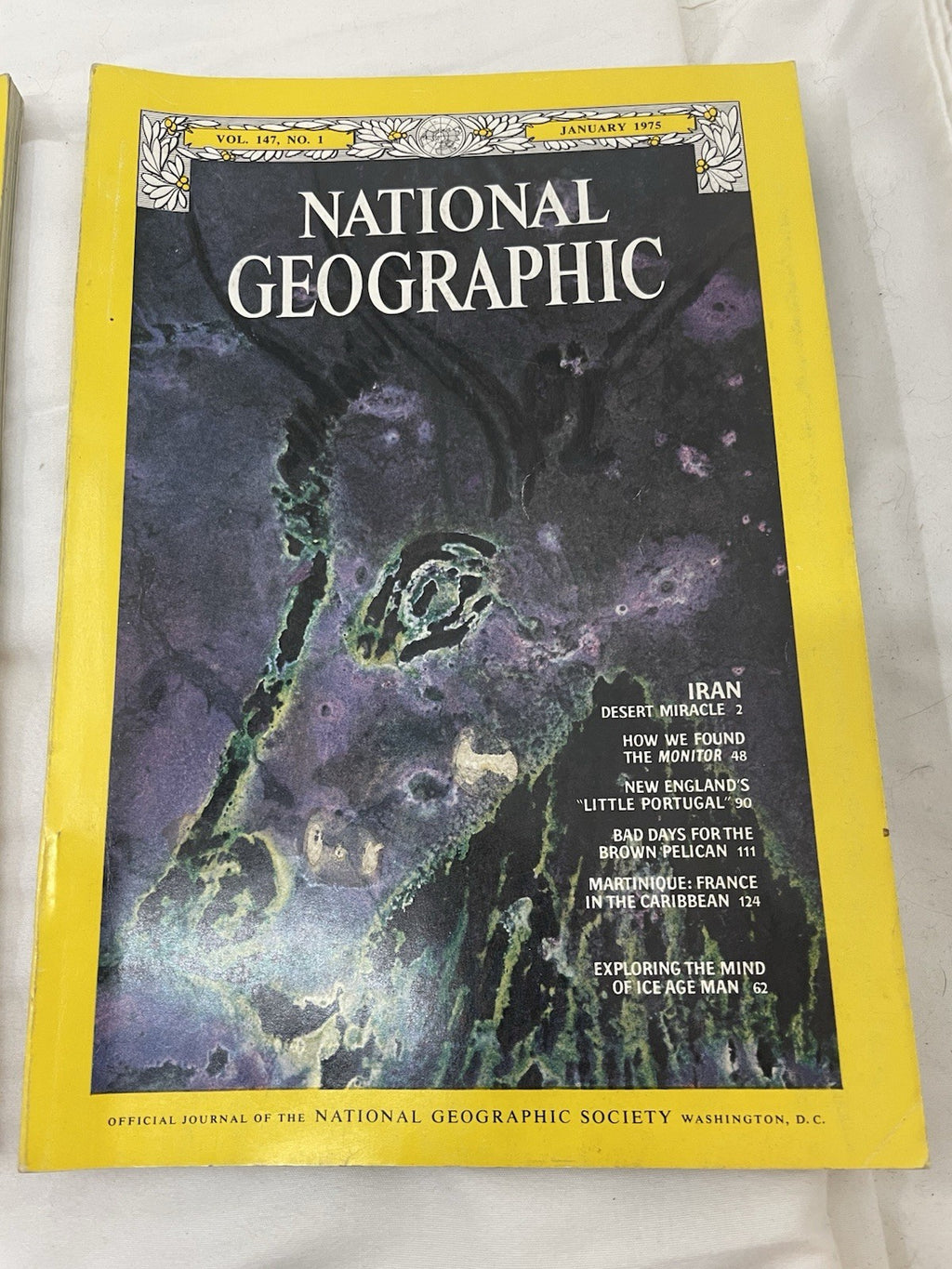 Nat Geo Mags Jan–Jul 1985 Vtg Slipcvr Set Collect Geo Travel Decor Ed.