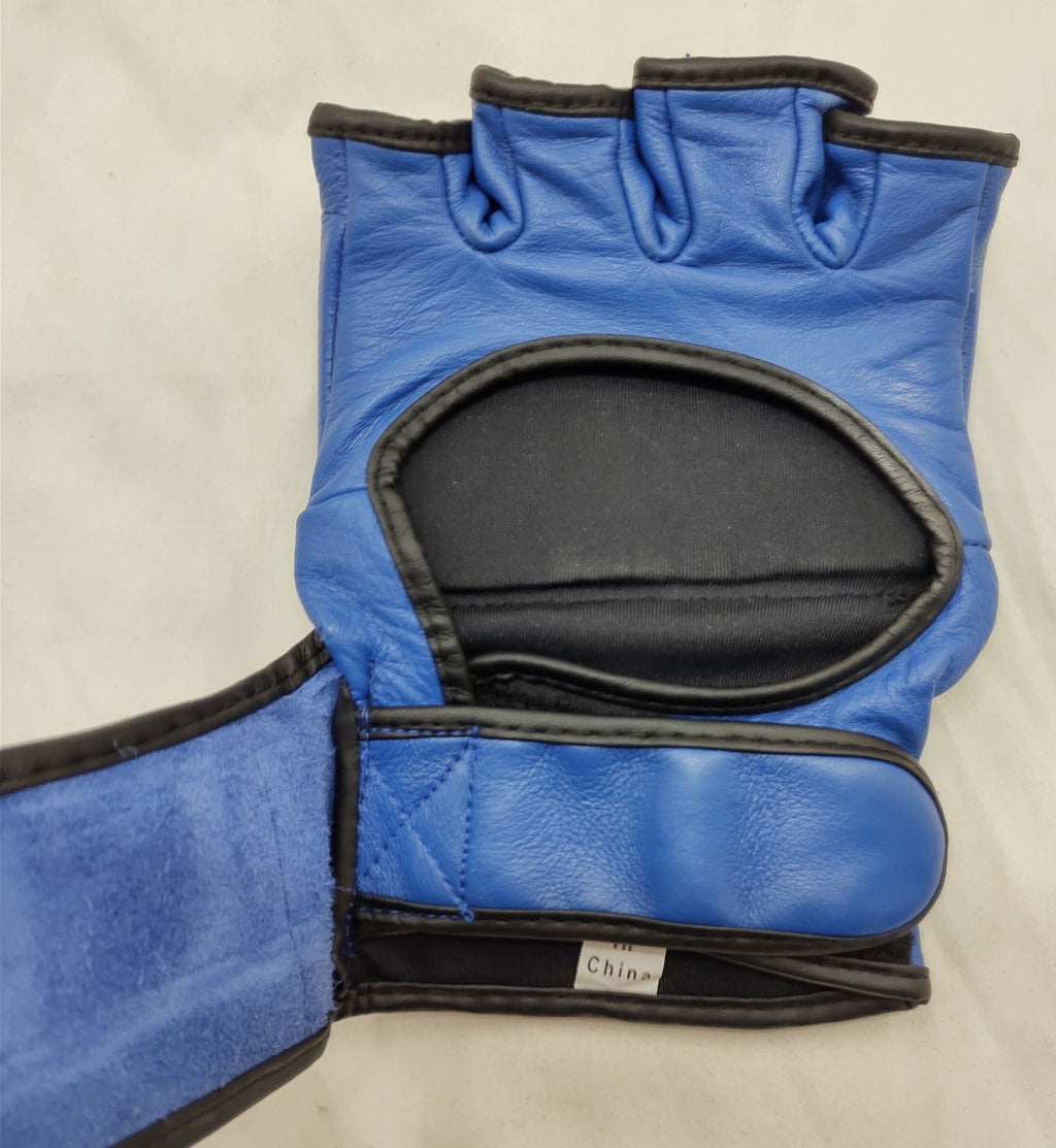 Donald Cerrone Signed Official WEC Fight Glove Autograph MMA UFC Cowboy