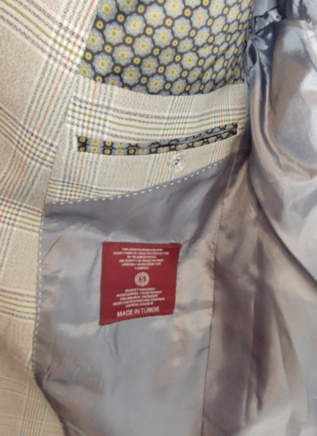 Snover Light Grey Check Blazer Men's Size 40 Modern Tailored Jacket