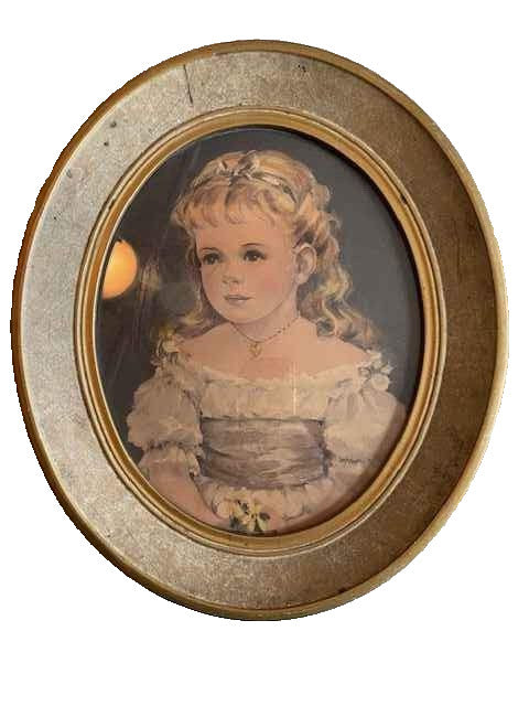 Vintage Victorian Girl Art Print – Oval Frame Classic Wall Decor