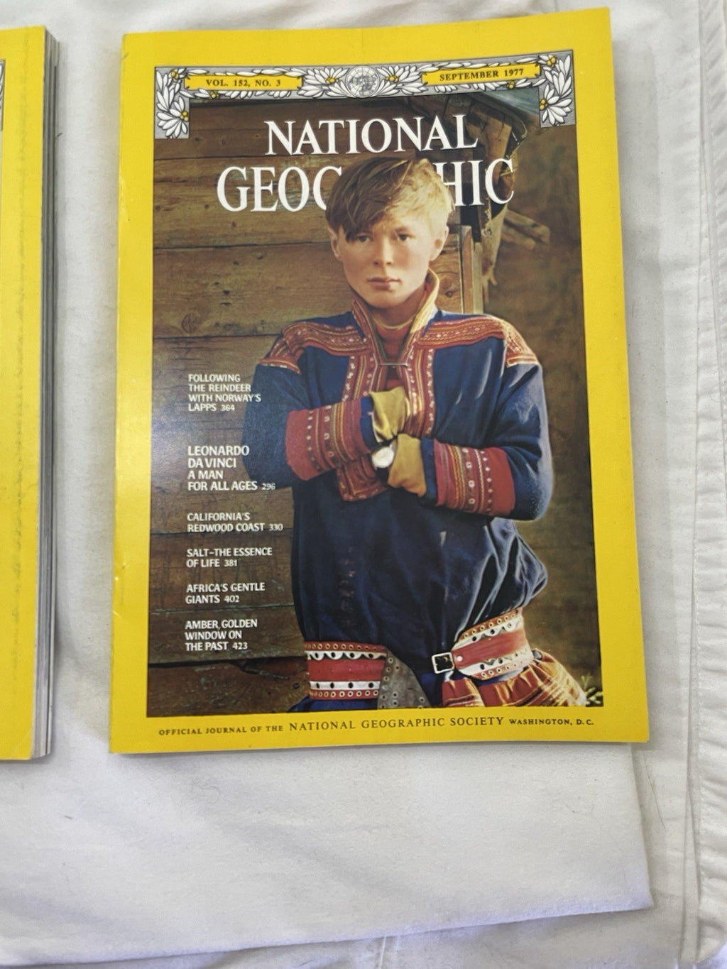Nat Geo Jul–Dec 1977 Slipcover Set | Illustrated, Wildlife, Discovery