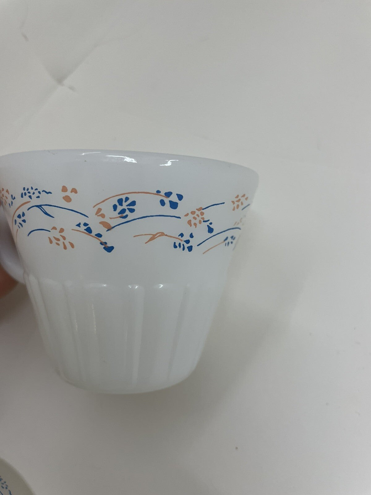 Termocrisa Milk Glass Mugs Blue White Peach Set of 2 Vintage Retro Mexico