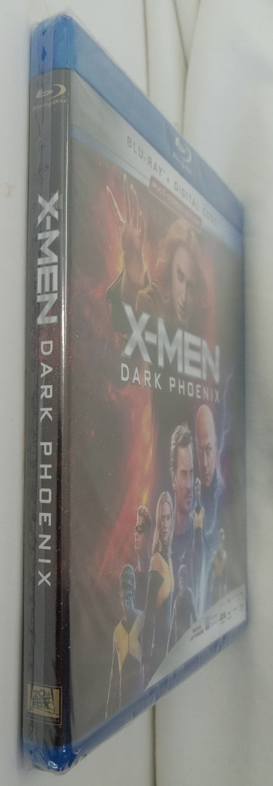 X-Men Dark Phoenix Blu-ray Digital Code Marvel Movie NEW Sealed